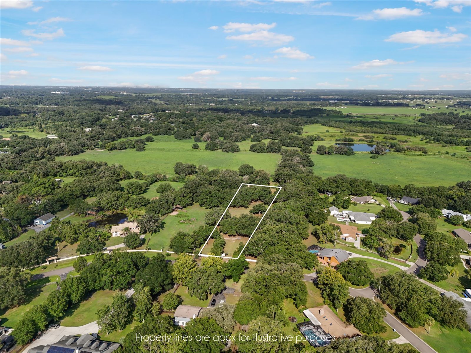 2514 PEMBERTON CREEK DR SEFFNER, FL 33584