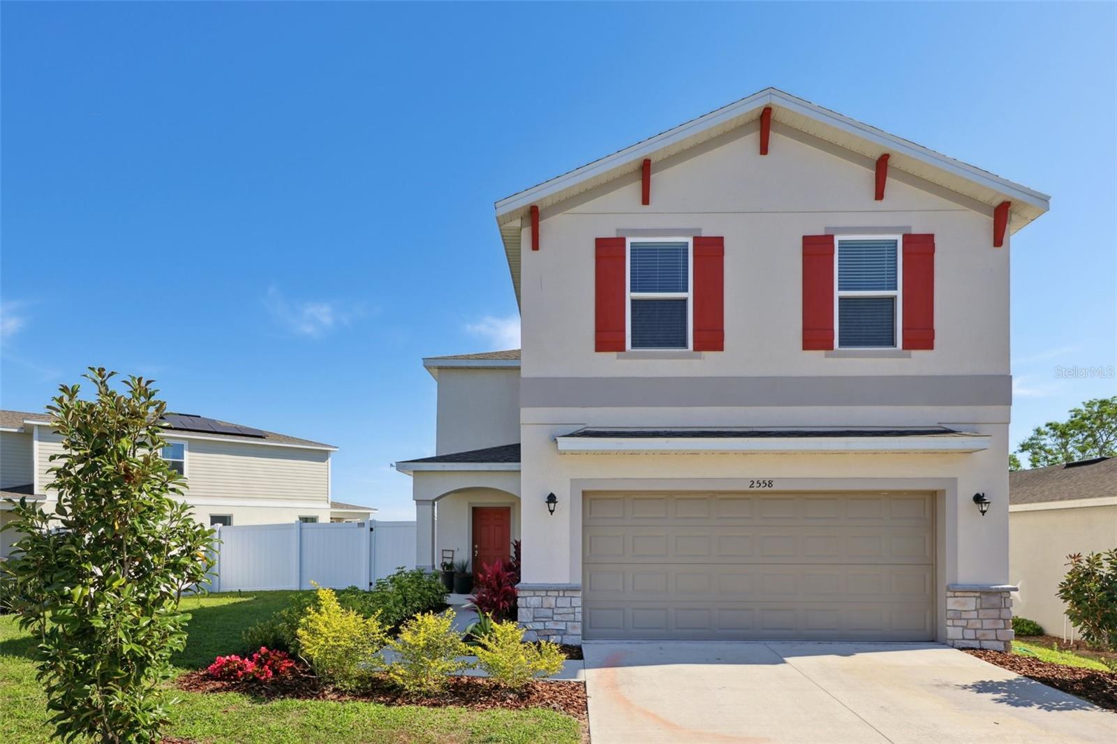 2558 SHAMROCK ST, TAVARES, FL 32778
