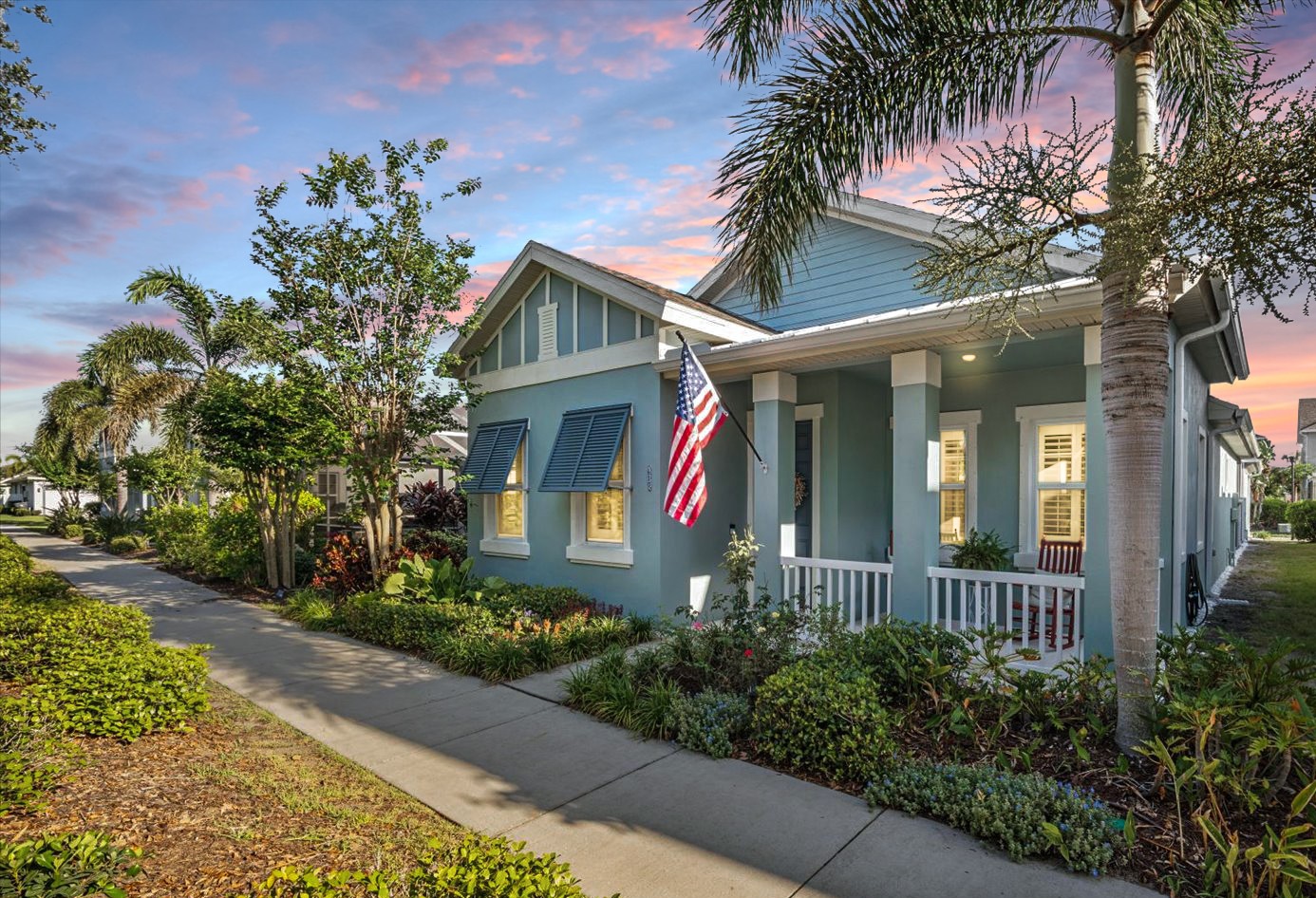 610 WINTERSIDE DR, APOLLO BEACH, FL 33572