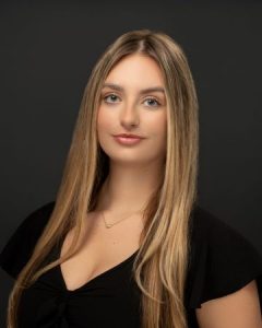 Mia